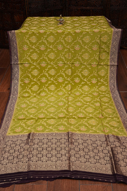Banarasi Munga Silk Saree - Pistachio Green & Coffee