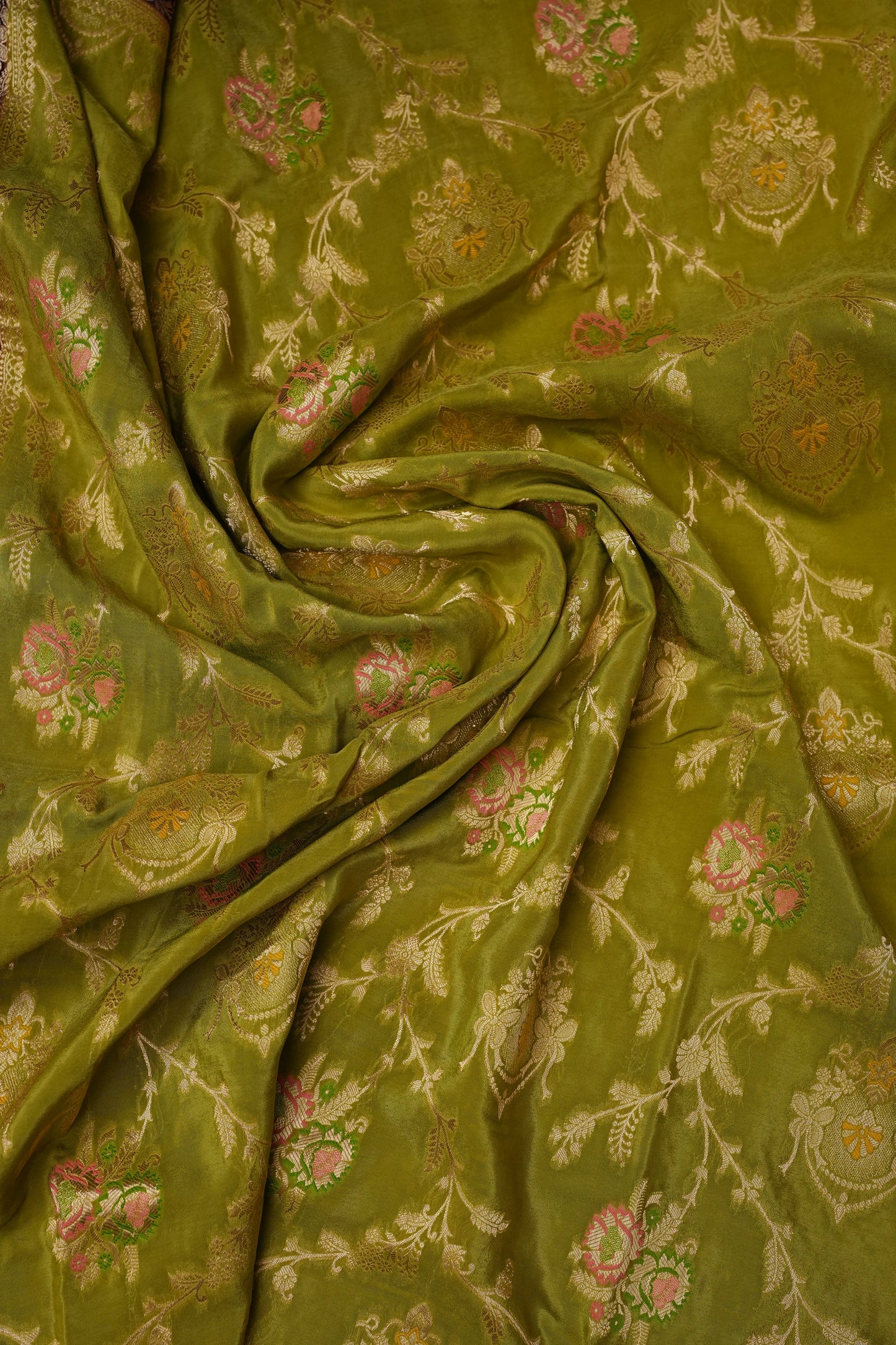 Banarasi Munga Silk Saree - Pistachio Green & Coffee
