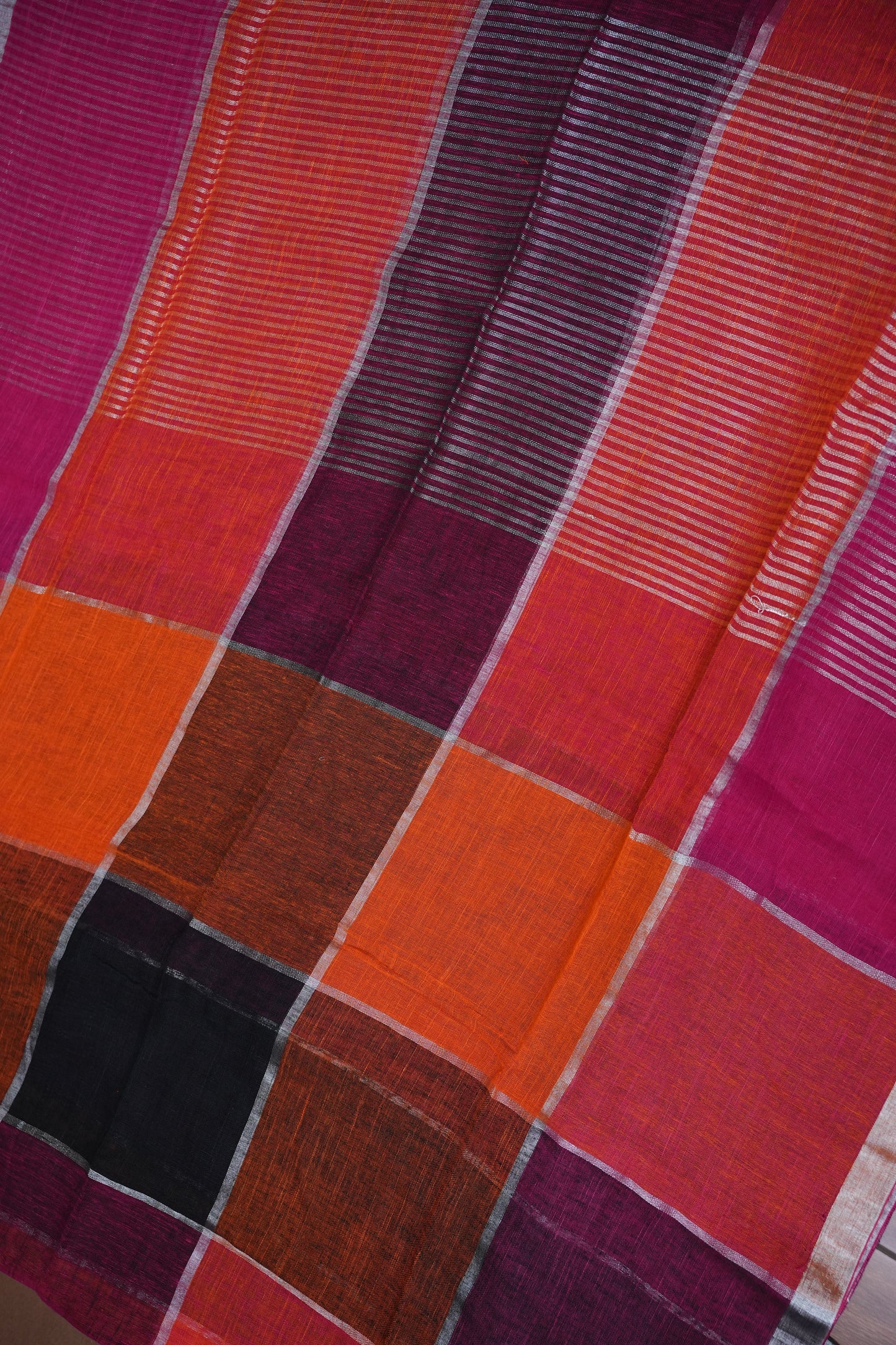Premium Linen Silk Saree – Vibrant Colour Block Checks with Silver Zari Border
