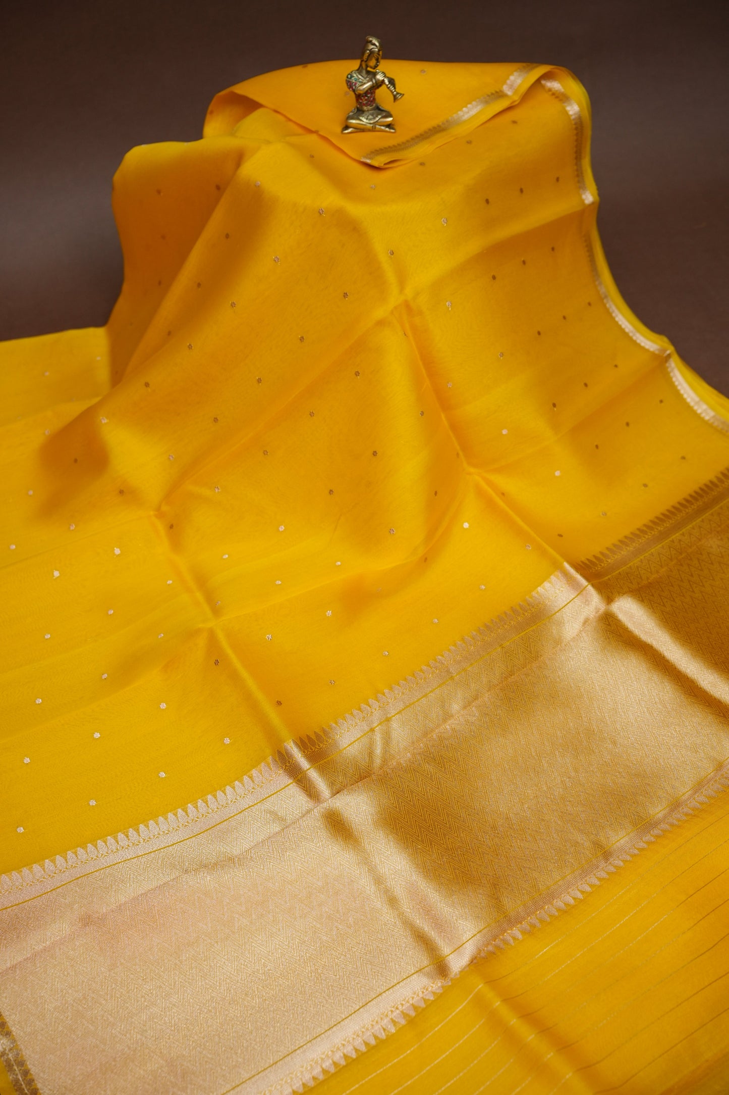 Sunshine Yellow Pure Organza Kora Banarasi Silk Saree|Silk Mark Certified