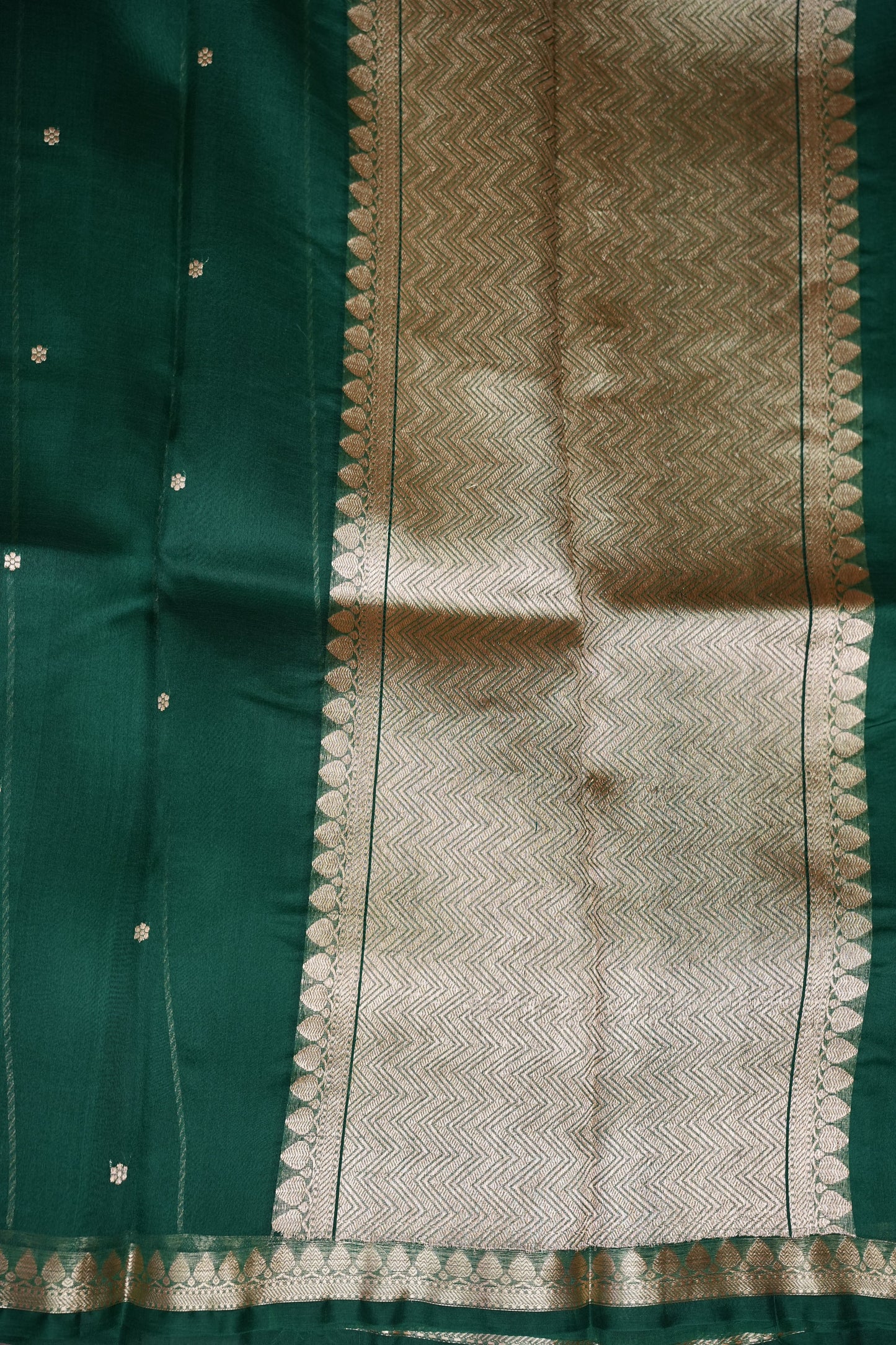 Emerald Green Pure Organza Kora Banarasi Silk Saree|Silk Mark Certified