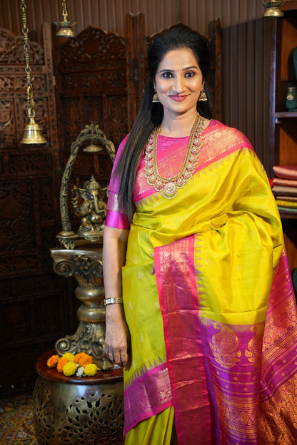 Pure Gadwal Silk Saree - Parrot Green and Hot Pink|Silk Mark Certified