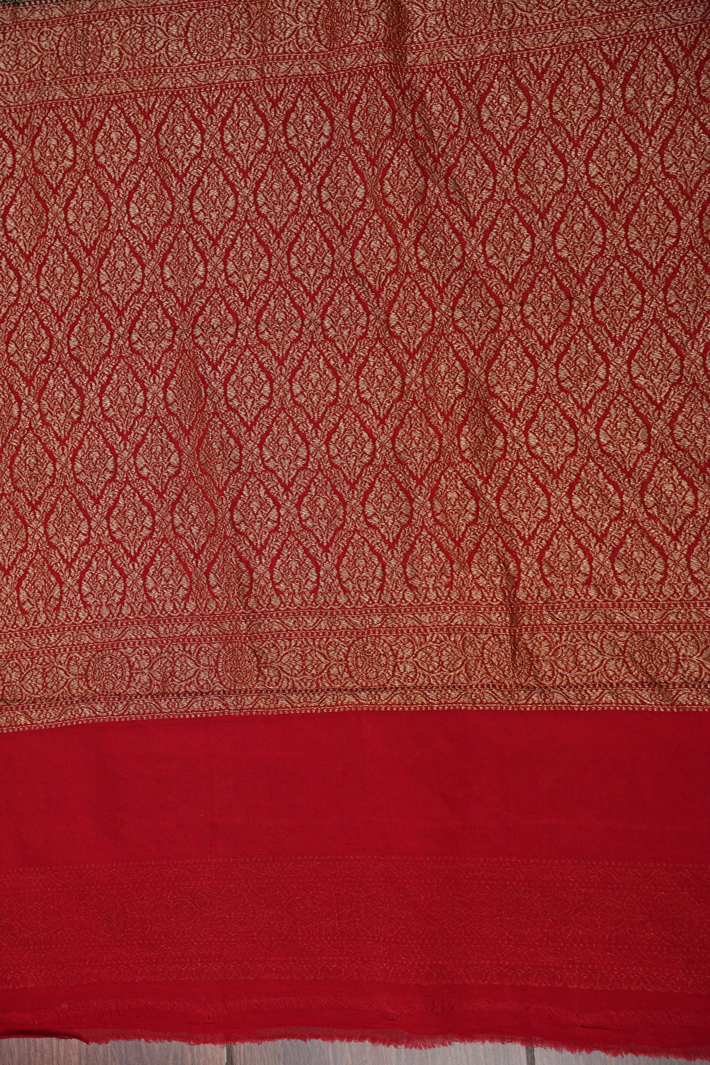 Pure Khadi Georgette Banarasi Saree – Bottle Green & Red