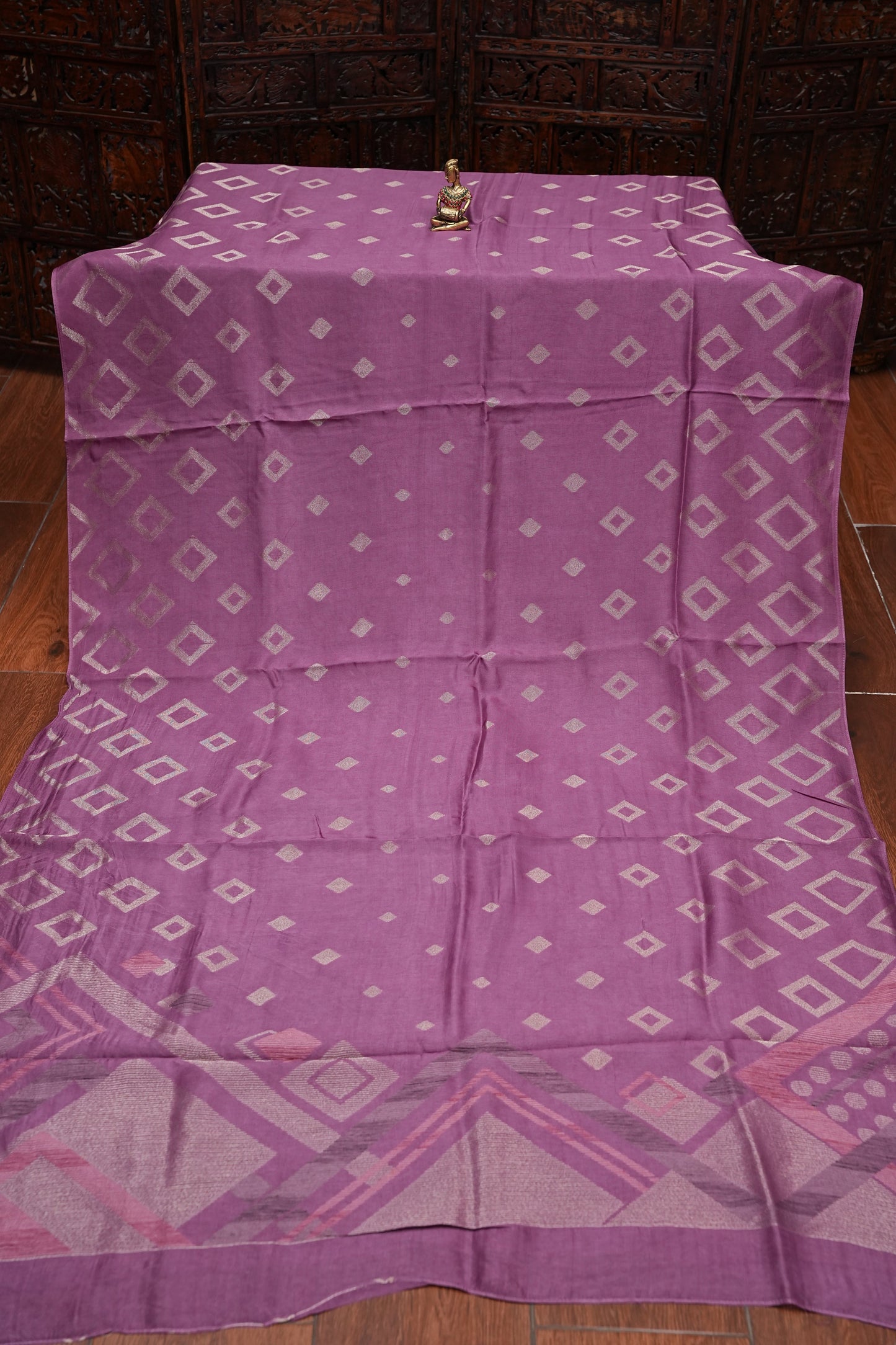 Tussar Banarasi Raw Silk Saree with Geometric Silver Weaving – Onion Pink