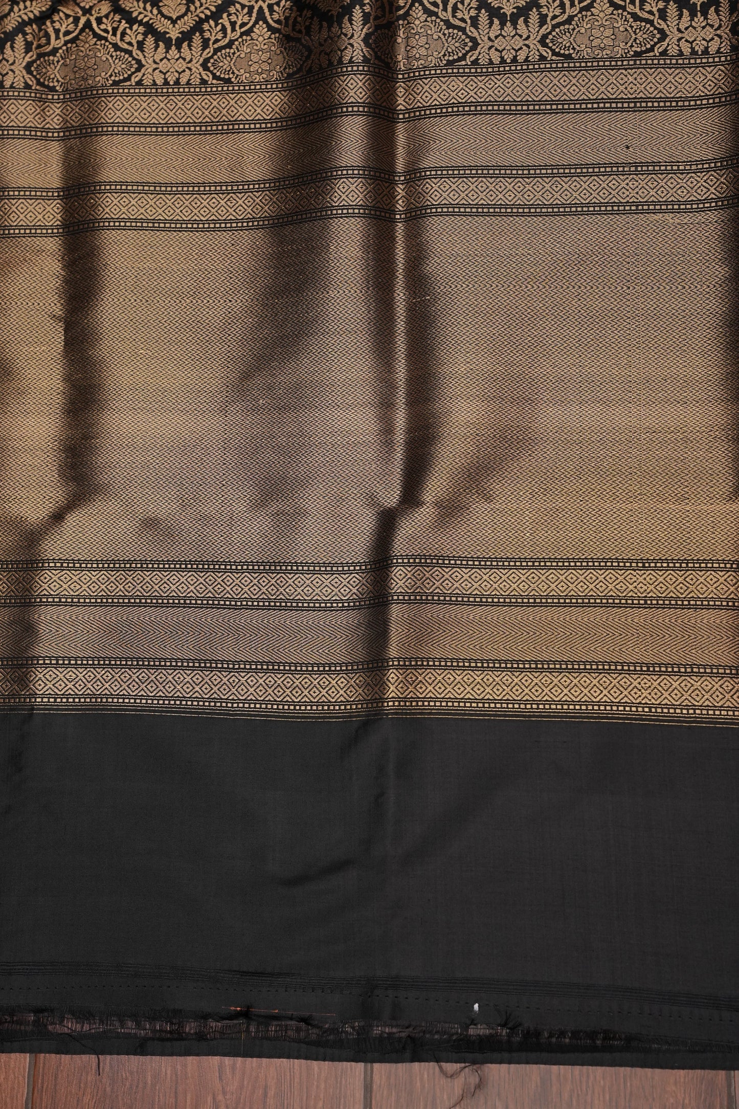 Pure Handloom Silk Katan Banaras Saree - Black|Silk Mark Certified