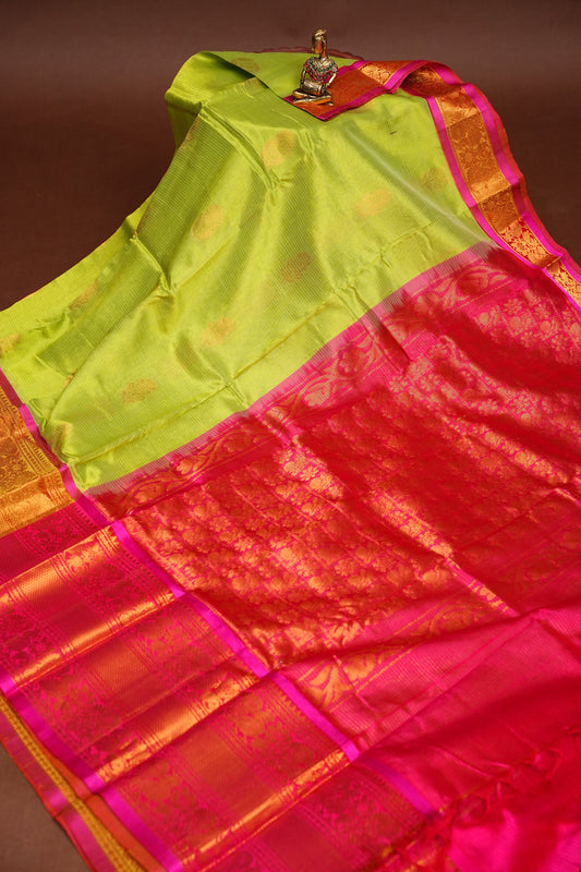 Mangalgiri Kuppadam Silk Cotton Pattu Saree - Parrot Green & Pink