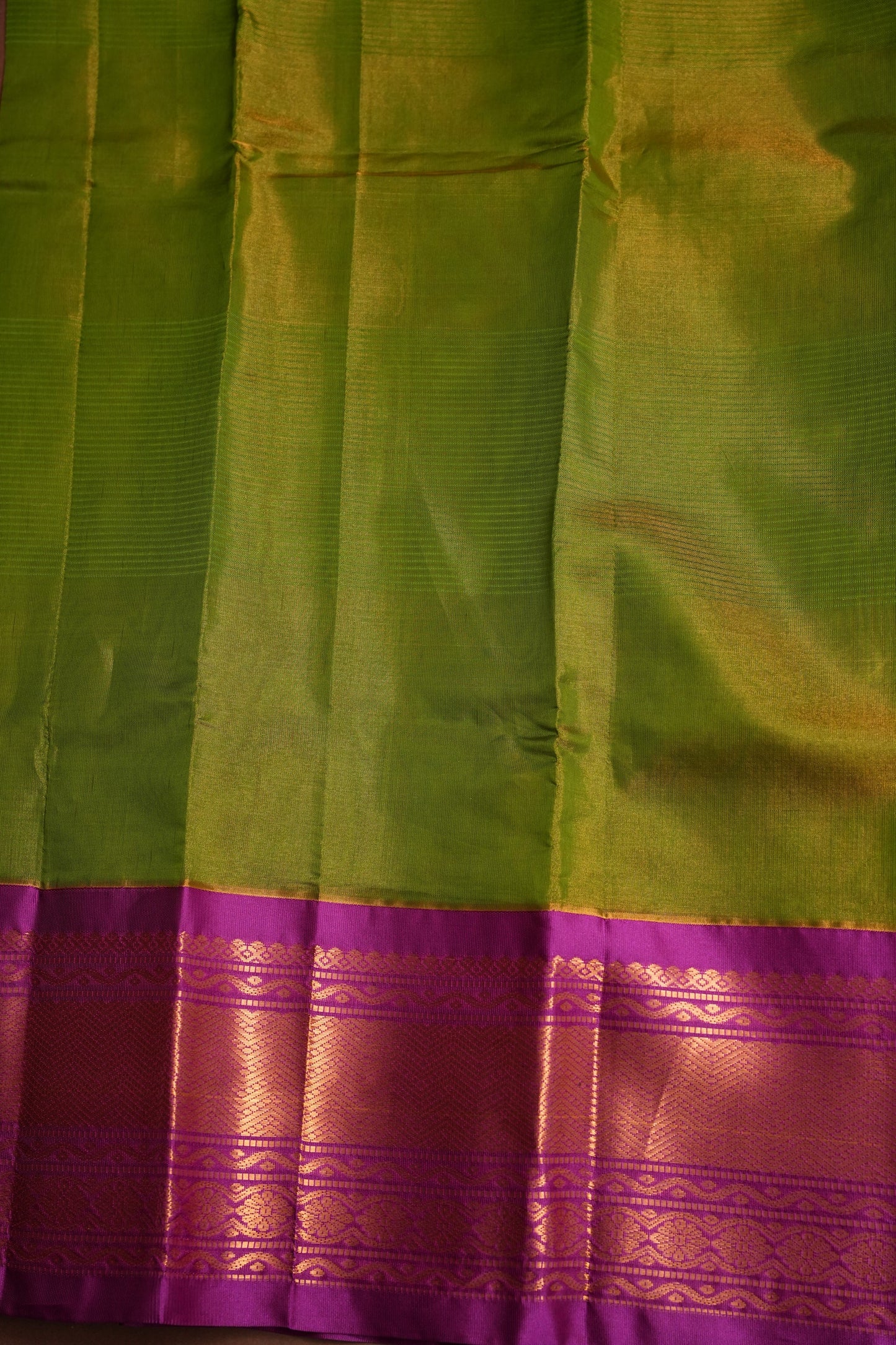 Tissue Silk Cotton Mangalgiri Kuppadam Pattu Saree - Parrot Green and Pink