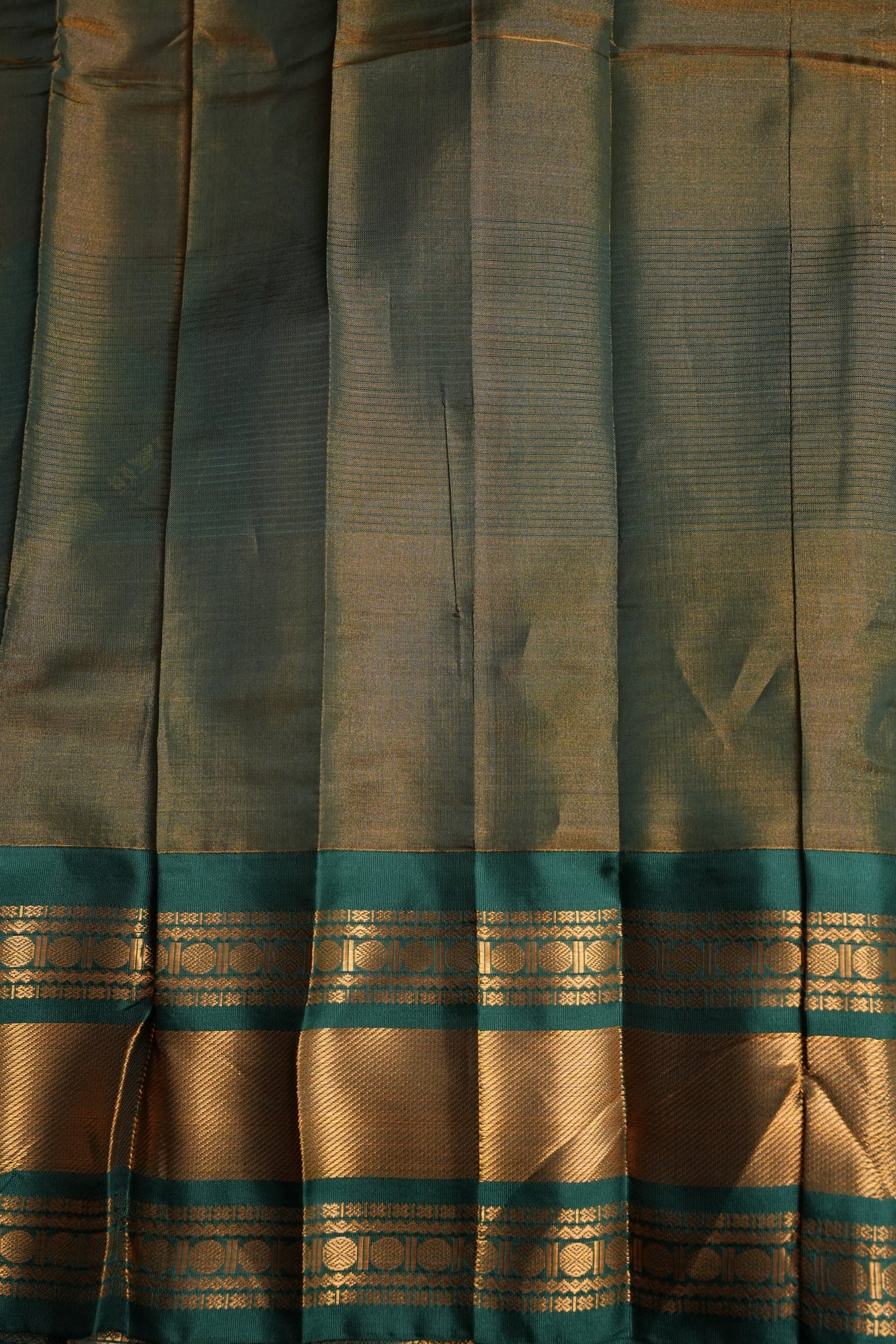 Tissue Silk Cotton Mangalgiri Kuppadam Pattu Saree - Rust Orange and Green