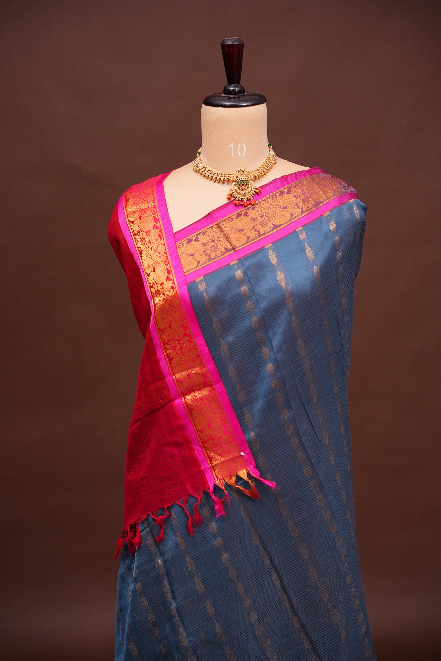 Mangalgiri Kuppadam Silk Cotton Pattu Saree - Grey & Pink