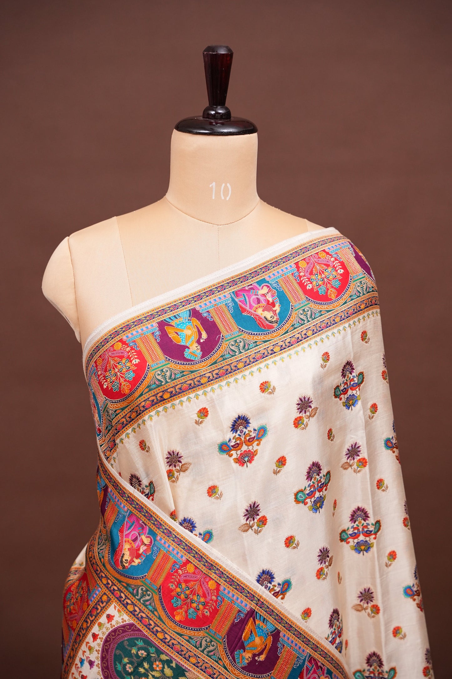 Kashmiri Pashmina Banarasi Story Telling Saree - Ivory Shade