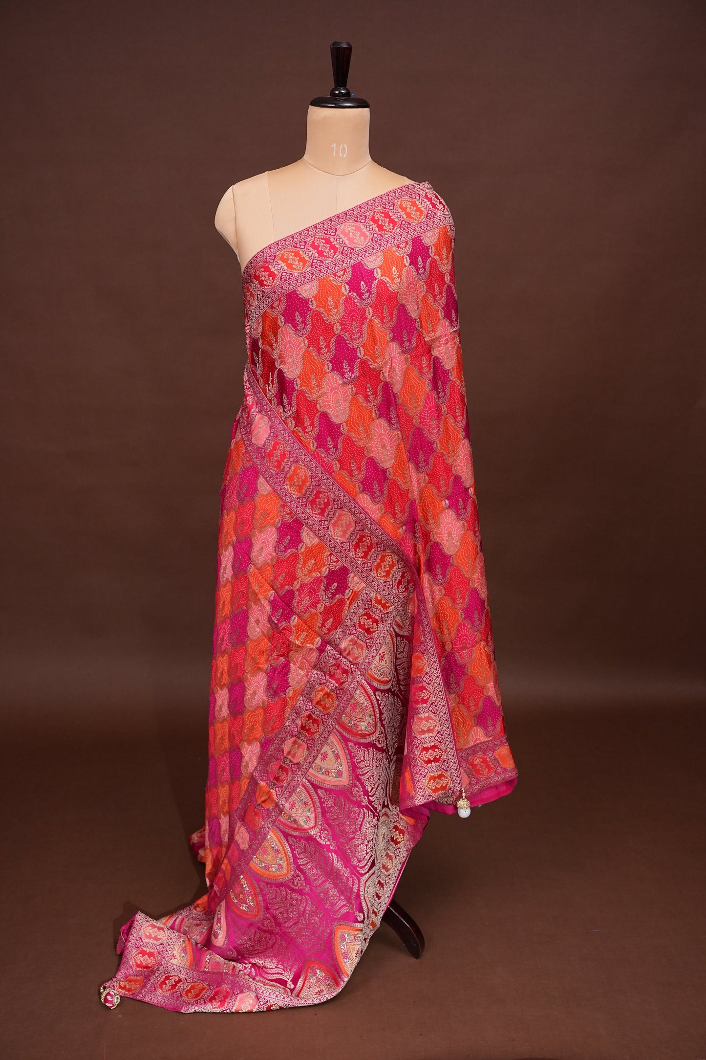 Kashmiri Pashmina Banarasi Story Telling Saree - Multicolored