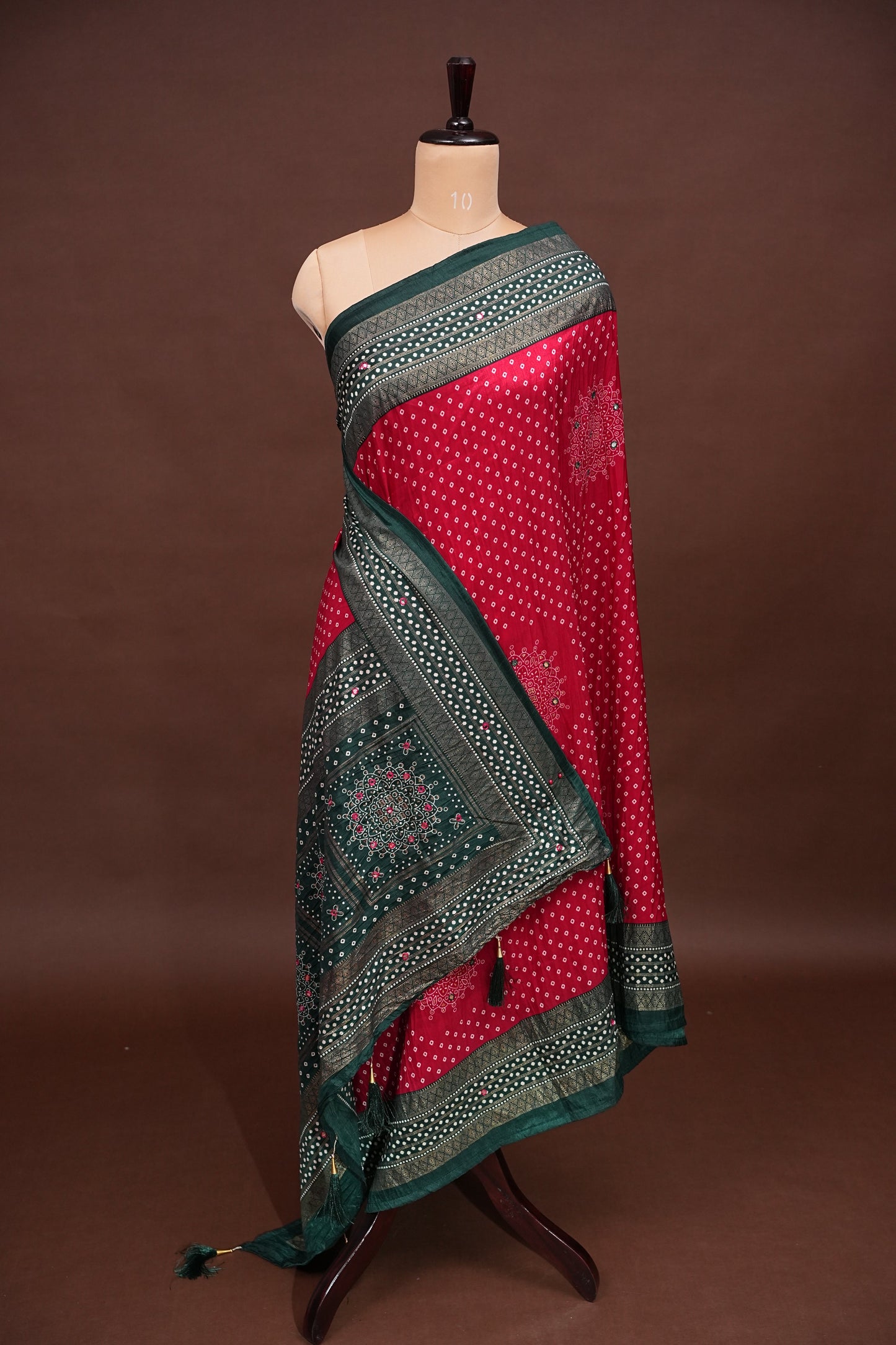 Bandhini Digital Print Semi Silk Saree-Red and Green