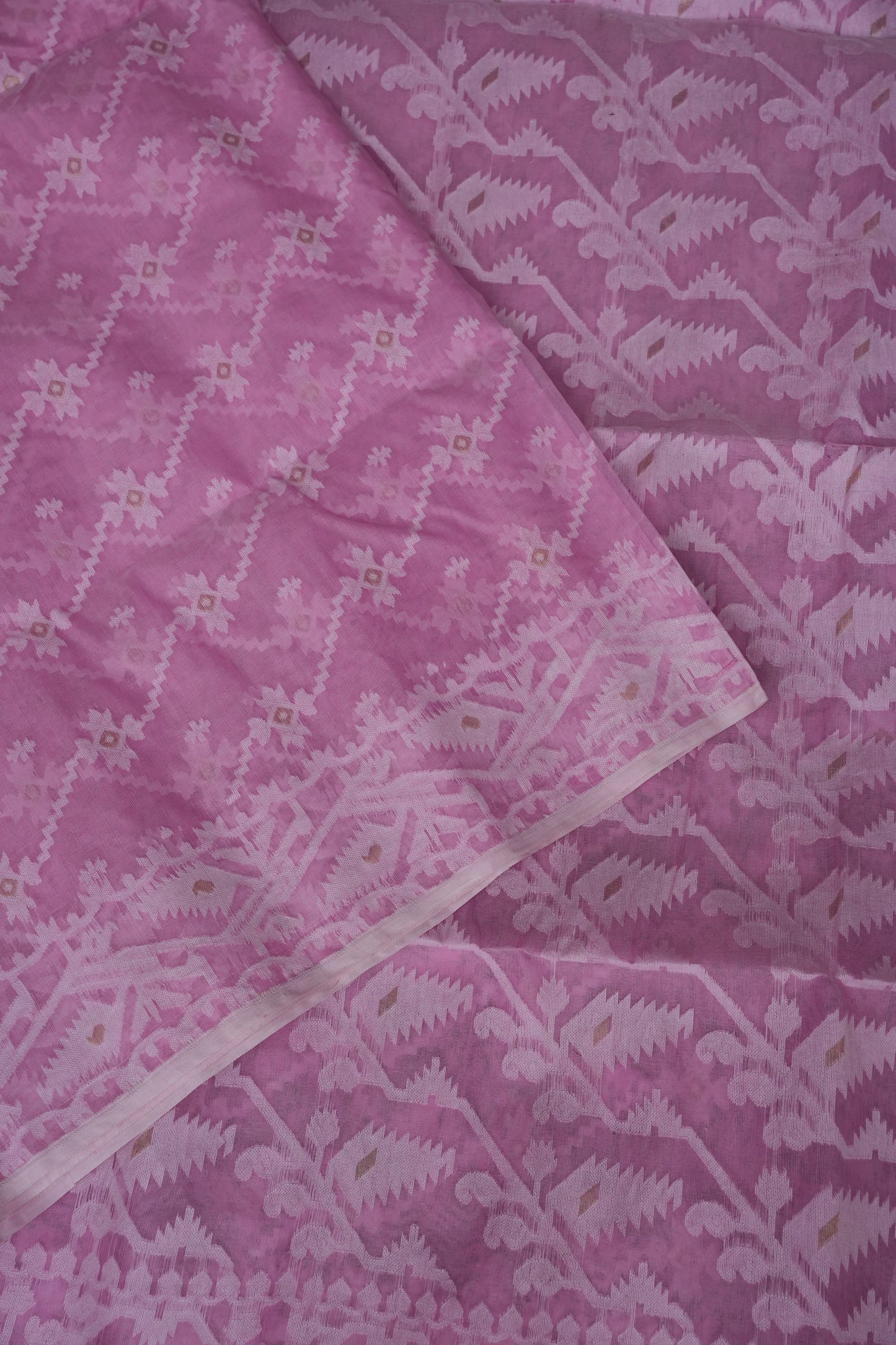 Handloom Jamdani Cotton Saree - Baby Pink