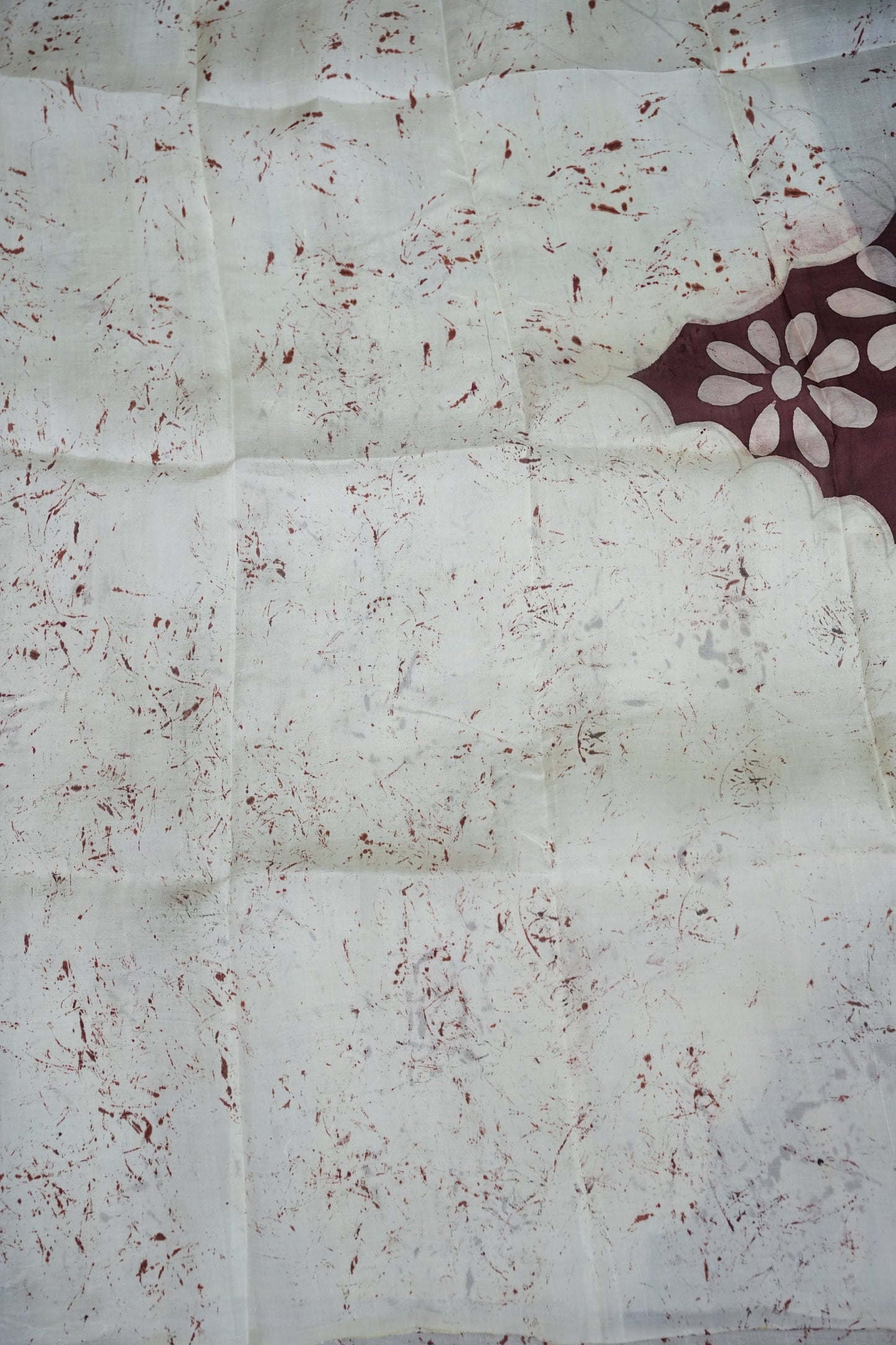 Pure Mulberry Silk Saree in Ivory with Batik Print & Maroon Pallu | Silk Mark Certified