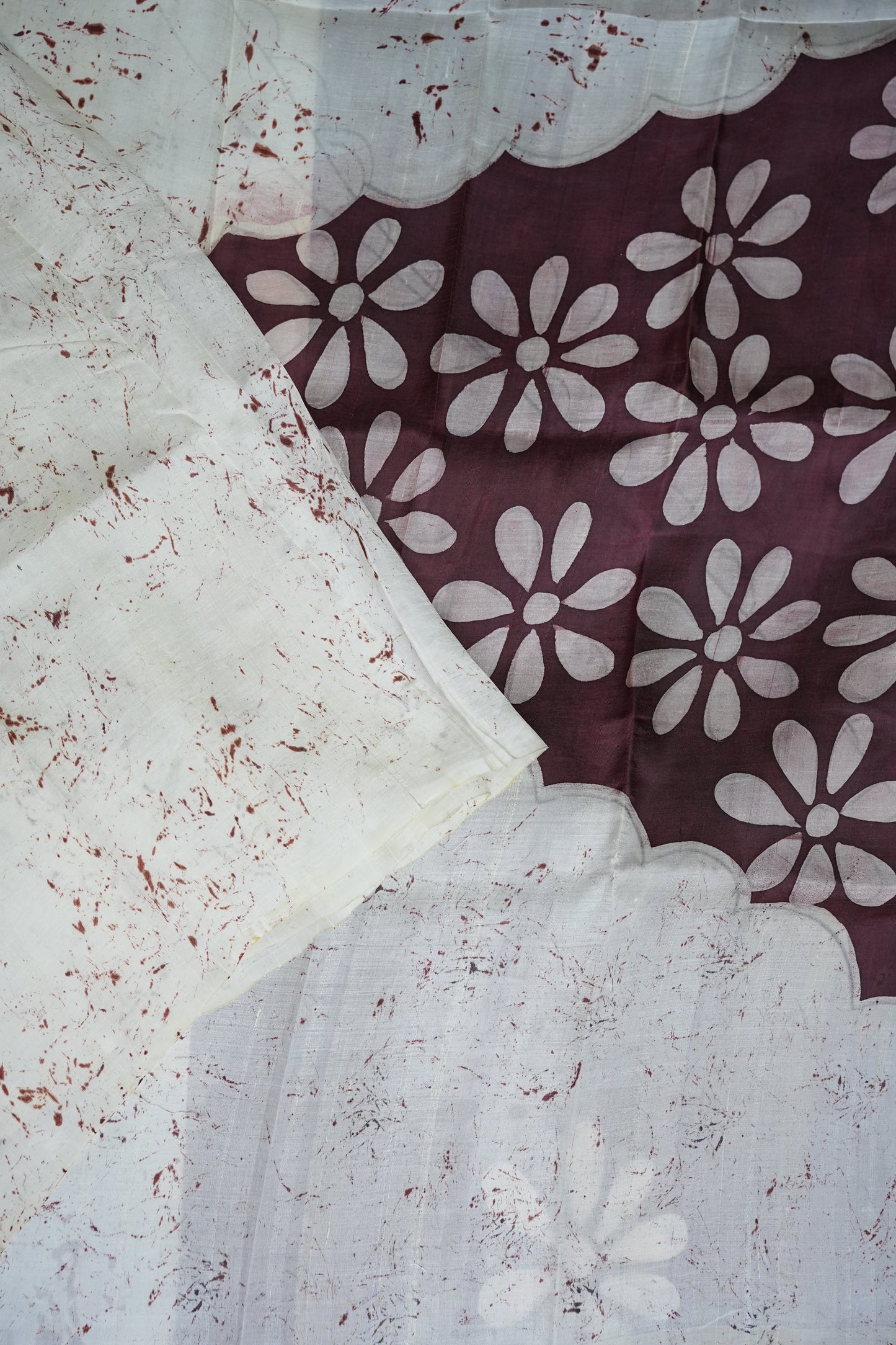 Pure Mulberry Silk Saree in Ivory with Batik Print & Maroon Pallu | Silk Mark Certified